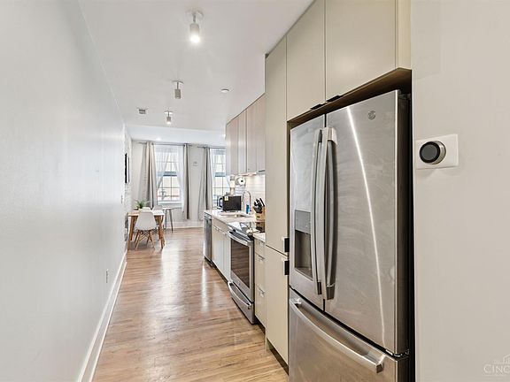 3rd image of 11 E Court St #202