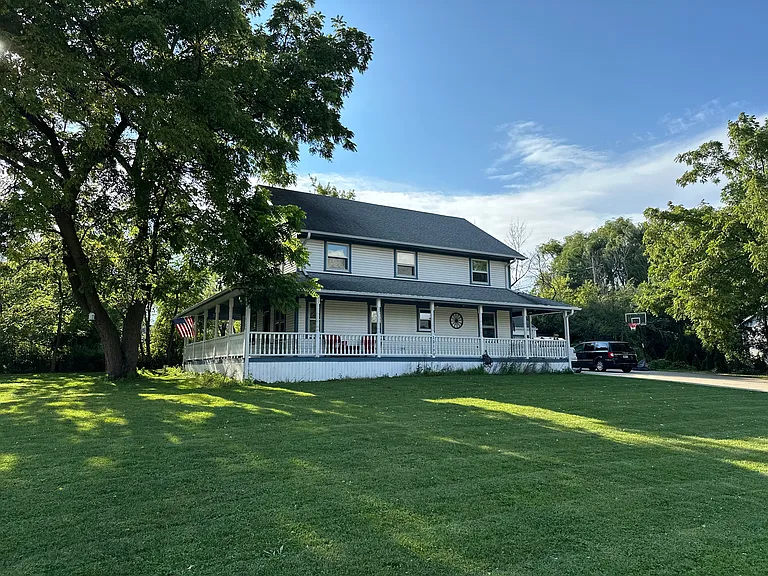 13190 W Howard Ave — Photo 1