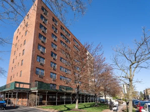 821 Jersey Ave #6A, Elizabeth City, NJ 07202