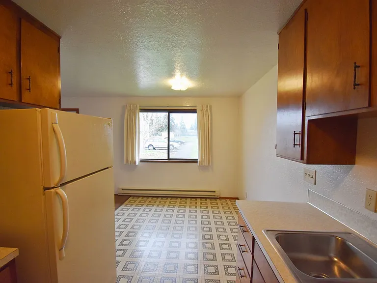 The Garden Apartments 940 — Photo 4