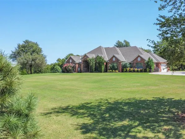 3590 N County Line Rd, Newcastle, OK 73065