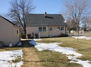 2708 S 51st St, Milwaukee, WI