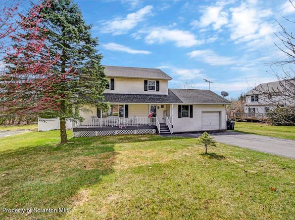 101 Church Ave, Mount Pocono, PA 18344
