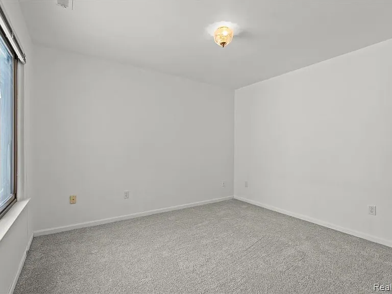42713 Lilley Pointe Dr #213 — Photo 16