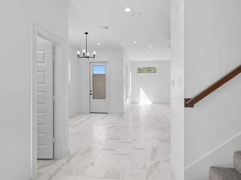 2924 El Fenice Ln — Photo 6