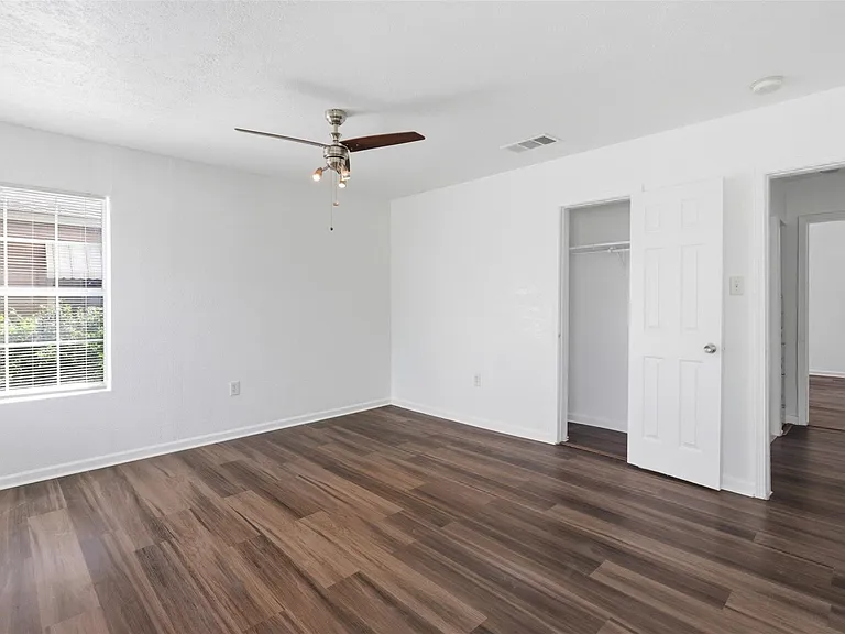 206 Oscar St — Photo 12