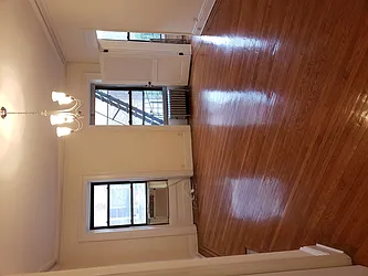 Rented by Rapid Realty Cobble Hill