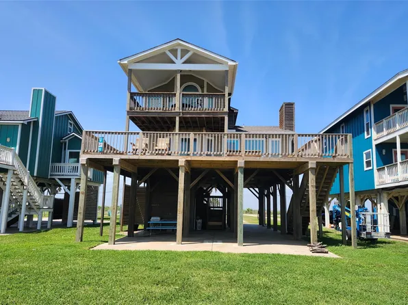 2422 Blue Water Hwy #257, Freeport, TX 77541