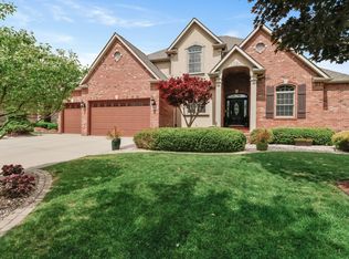 12443 Washington St, Crown Point, IN 46307