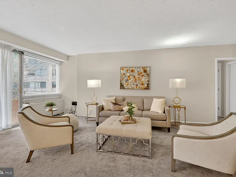 4515 Willard Ave #1112S — Photo 3