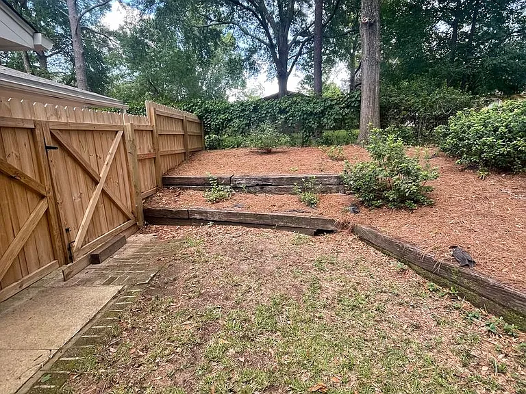 103 S Valley Hill Dr — Photo 19