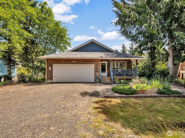 318 Duck Lake Drive NE, Ocean Shores, WA 98569