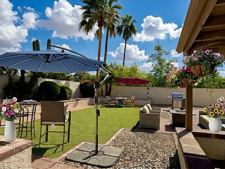 9104 E Sharon Dr — Photo 31