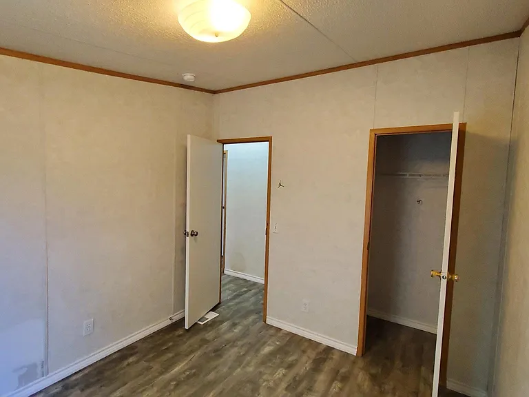 13066 Falling Oak Dr — Photo 9
