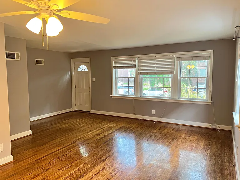 7047 Amherst Ave #1 — Photo 4