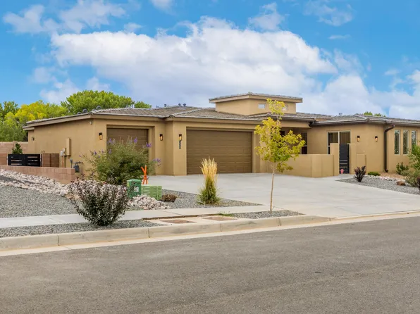 228 Lavender Pl, Albuquerque, NM 87113