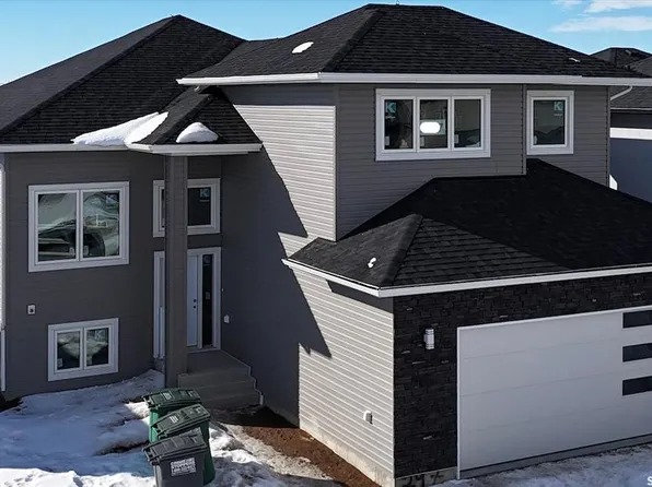 503 Kinloch COURT, Saskatoon, SK S7M 5K1
