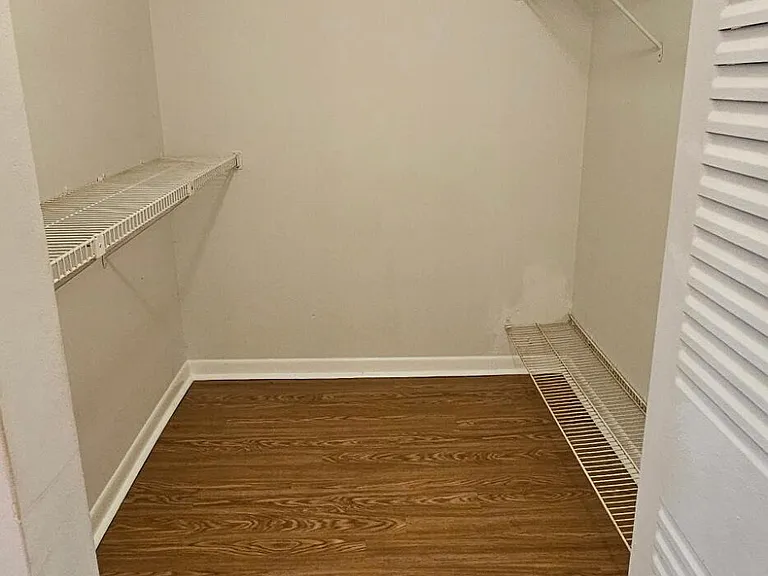 7879 Willow Spring Dr #923 — Photo 17