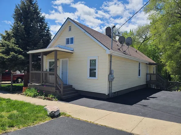 668 S Lincoln Ave, Waukegan, IL 60085