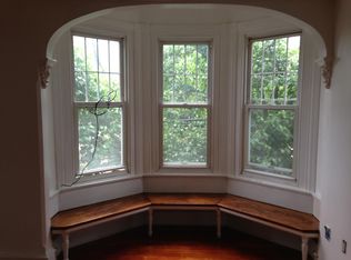 400 Roxborough Ave #2F, Philadelphia, PA 19128