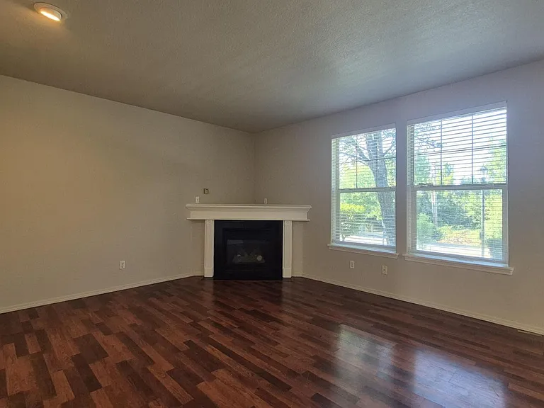 1311 SW Edgefield Meadows Ct — Photo 5