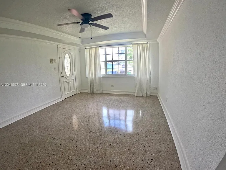 5720 SW 38th Ct — Photo 14