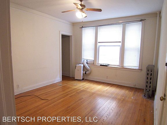 4th image of 4344 N Winchester Ave APT 1E