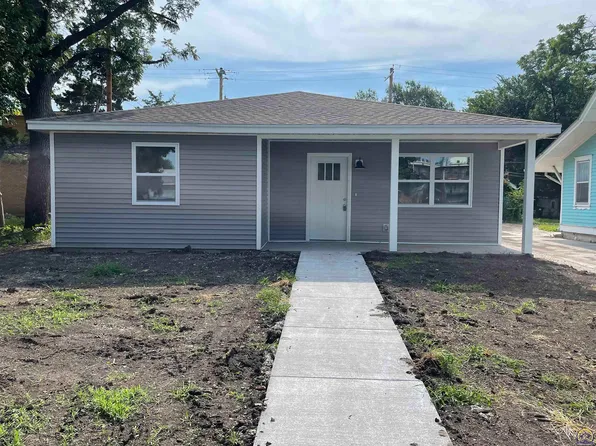 1122 Mechanic St, Emporia, KS 66801