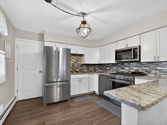 5th image of 9620 S Kedvale Ave #101