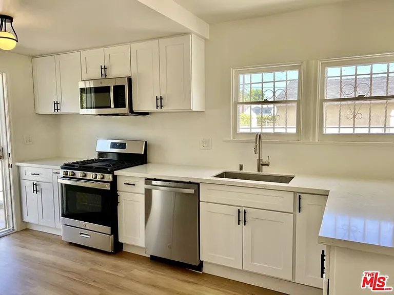 3009 Dalton Ave — Photo 4
