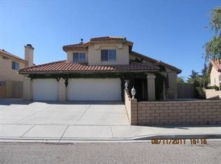 12286 Roadrunner Ln, Victorville, CA 92392