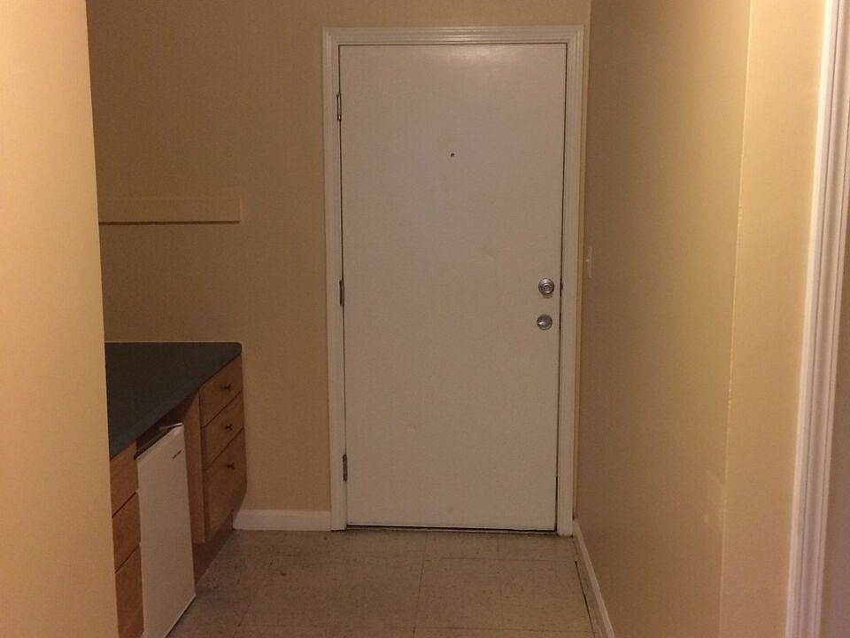 1st image of 1725 Marlynn Dr APT 112