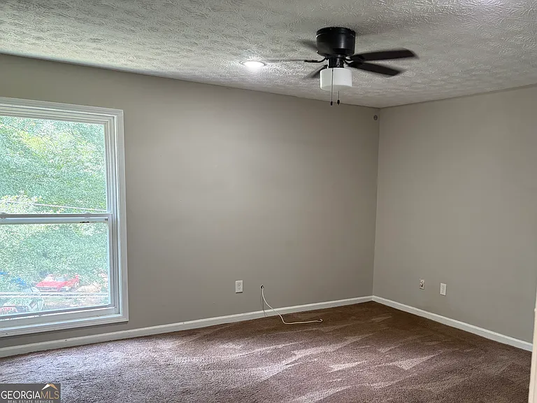 3193 Abbeywood Dr — Photo 11