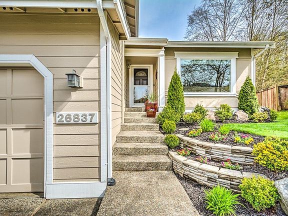 3rd image of 26837 NE 163rd St