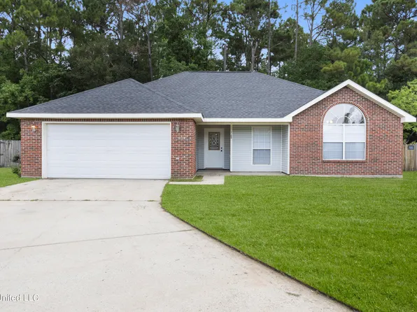 7109 Bayou Landing Dr, Ocean Springs, MS 39564