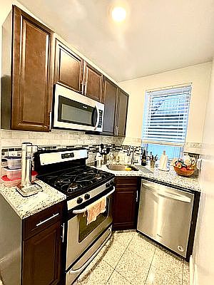 4th image of 27-56 27th St #1R