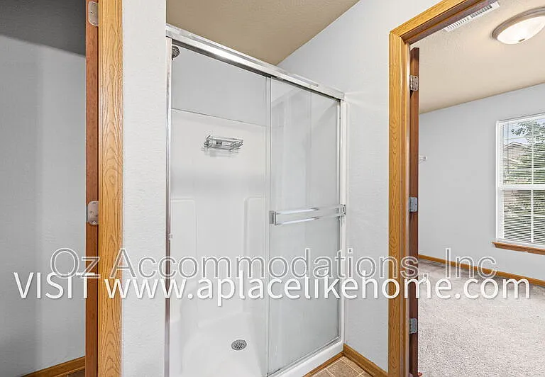3300 N 103rd Pl — Photo 17
