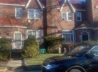 23219 143rd Ave, Springfield Gardens, NY 11413