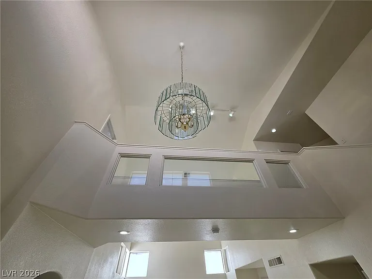 8008 Dover Shores Ave — Photo 38