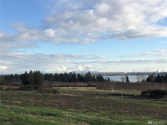 2nd image of 8466 Camas Dr