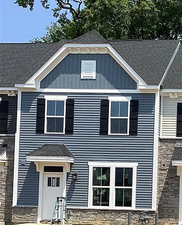 1st image of 404 Big Woods Dr #1C