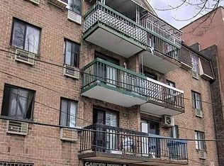 132-18 Avery Ave #4A, Flushing, NY 11355