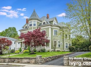 34 Walnut St #U1, Watertown, MA 02472