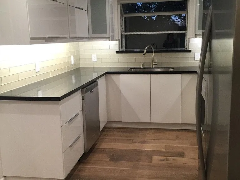 804 Sevely Dr — Photo 2