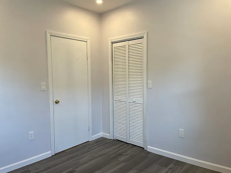 73 Marshall St #3 — Photo 11