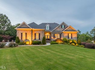 6232 Waters Edge Dr, Covington, GA 30014