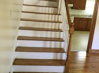 132 Edgerton St, Manchester, CT 06040