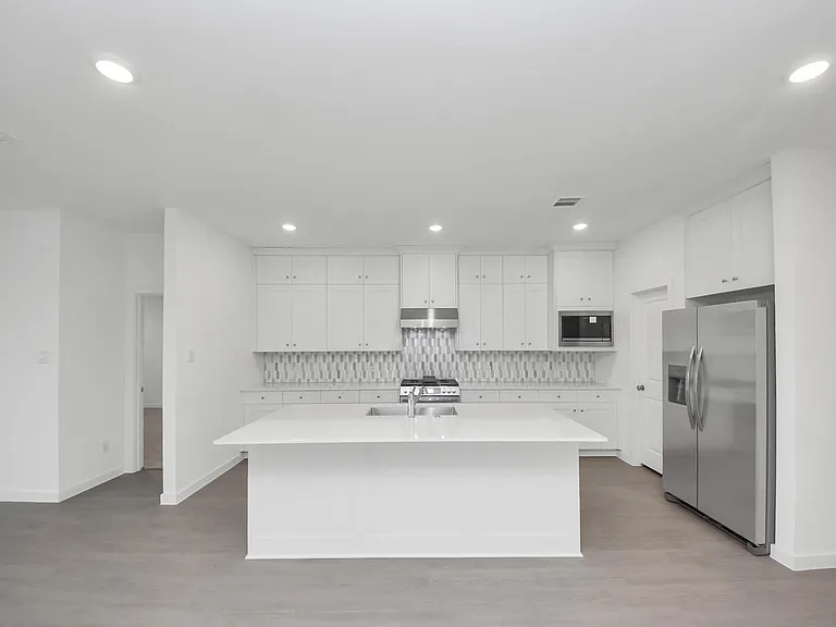 31502 San Floro Dr — Photo 4