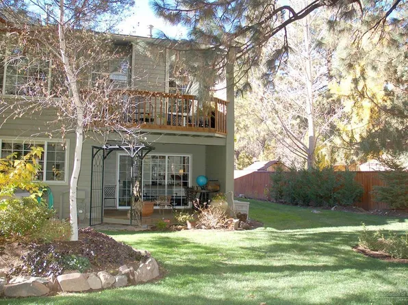 120 SW 17th St, Bend, OR 97702