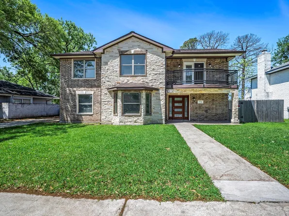 7711 Antoine Dr, Houston, TX 77088